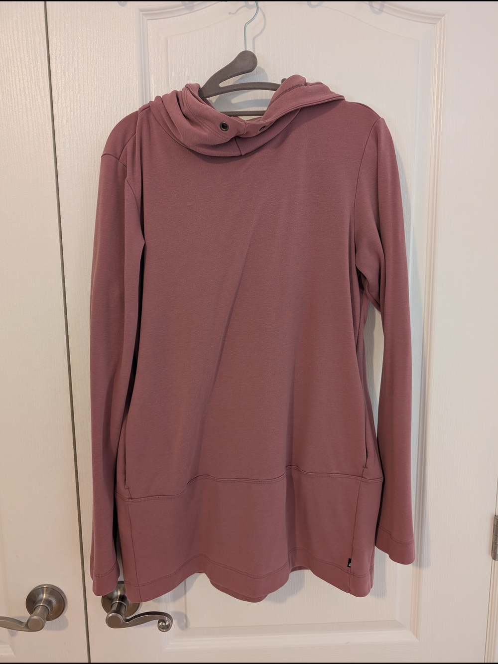 Mauve Hooded Pullover Sweatshirt